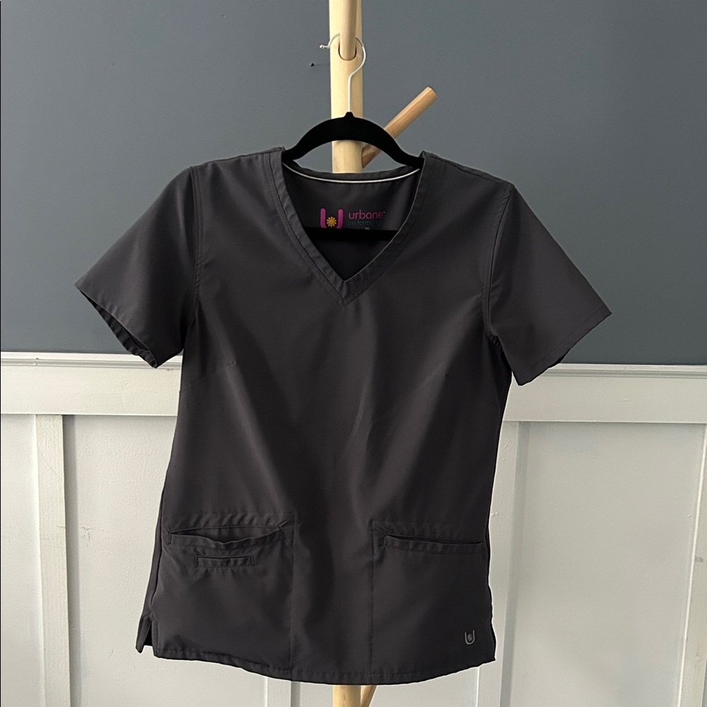 Urbane Performance Scrub V-Neck Top and Scrub joggers